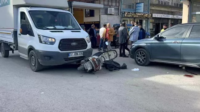 Hatay'da Motosiklet Kazası: Sürücü Ağır Yaralandı