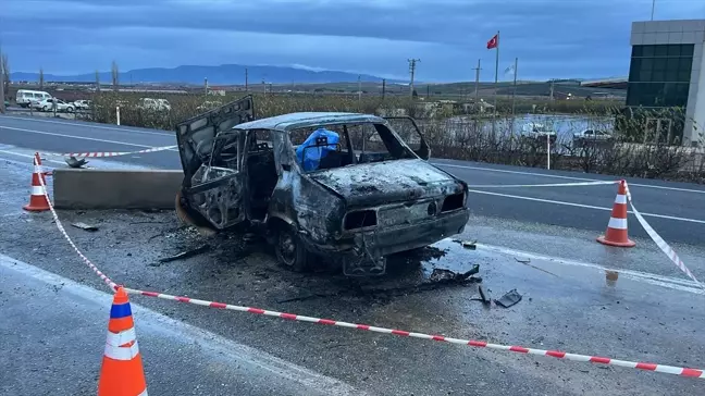 Alaşehir'de Otomobil Kazası: Karı Koca Hayatını Kaybetti