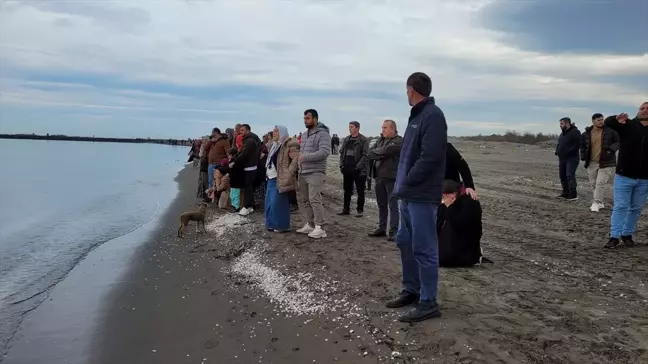 Samsun'da Kaybolan Balıkçılar İçin Arama Kurtarma Çalışmaları Devam Ediyor