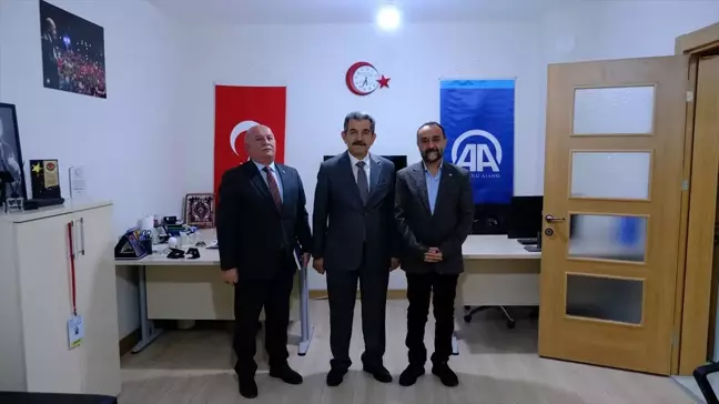 Şırnak Valisi Birol Ekici, AA Şırnak Bürosu'nu Ziyaret Etti