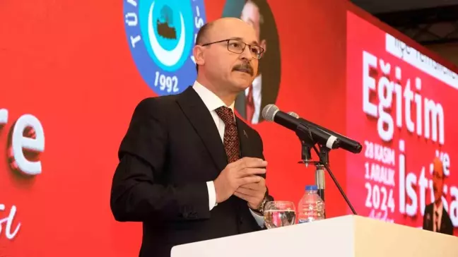 Türk Eğitim-Sen Başkanı Geylan: 'Gerçek zam, enflasyon farkı üzerine refah payı ile mümkün'