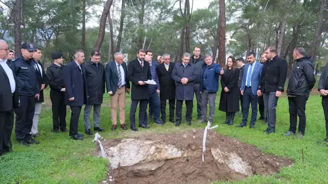 Antalya Valisi Kemer'de Antik Kent ve Selçuklu Av Köşkü İncelemeleri Yaptı