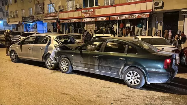 Adana'da Otomobil Kazası: 3 Yaralı