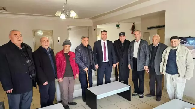 Aile ve Sosyal Hizmetler İl Müdürü Serdar Demirci Huzurevi Sakinleriyle Bir Araya Geldi