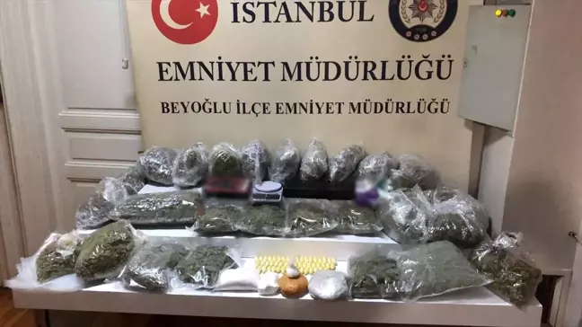 Beyoğlu'nda Uyuşturucu Operasyonu: 30 Kilograma Yakın Madde Ele Geçirildi