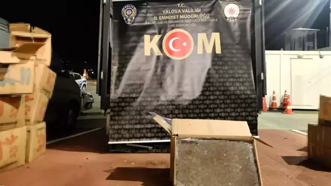 Yalova'da Kamyonda 3.36 Milyon Dolu Makaron Ele Geçirildi