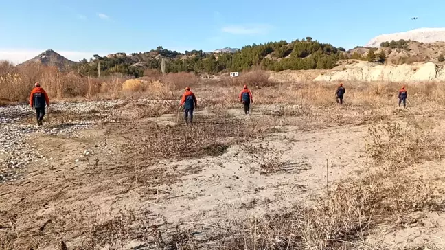 Adıyaman'da Kayıp 65 Yaşındaki Nuriye Parmaksız için Arama Kurtarma Çalışmaları Devam Ediyor