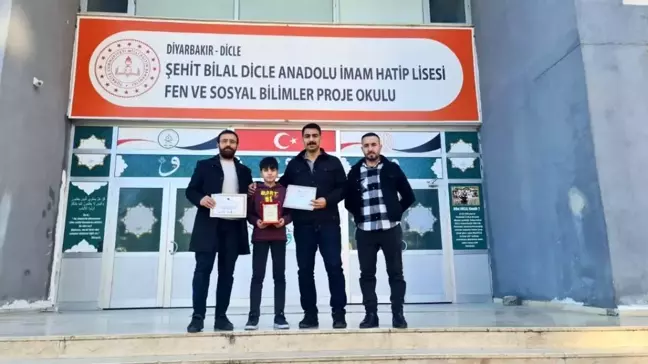 Dicleli öğrenci, ezan okuma yarışmasında Diyarbakır 1'incisi oldu