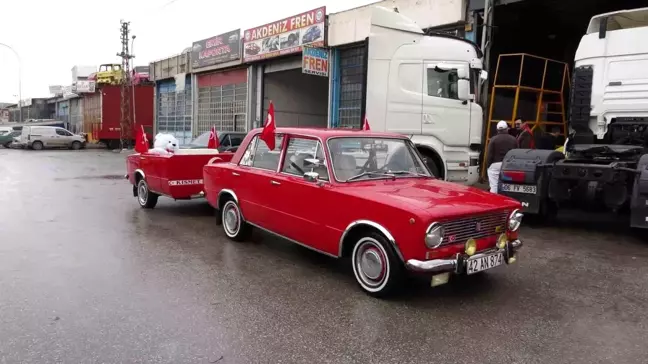 Kaporta Ustası, 1972 Model Murat 124'ü Römork Yaparak Yeniledi