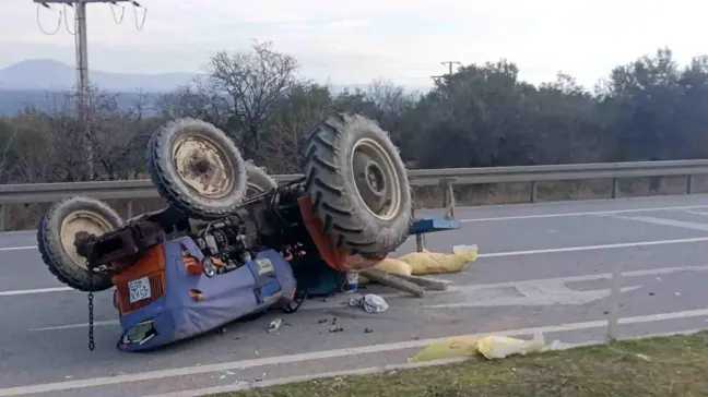 Manisa'da Otomobil ve Traktör Çarpışması: 83 Yaşındaki Sürücü Ağır Yaralandı