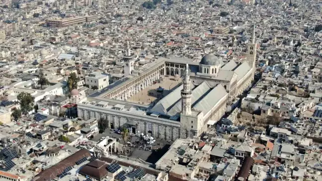 Emevi Camii'nde Son Cuma Namazı, PKK ve YPG Lanetlendi