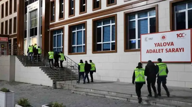 Yalova Merkezli Göçmen Kaçakçılığı Operasyonunda 8 Tutuklama