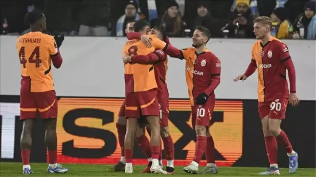 Galatasaray Dinamo Kiev 11'i! Galatasaray'ın Dinamo Kiev maçı 11'i belli oldu mu, ilk 11'de kimler var?