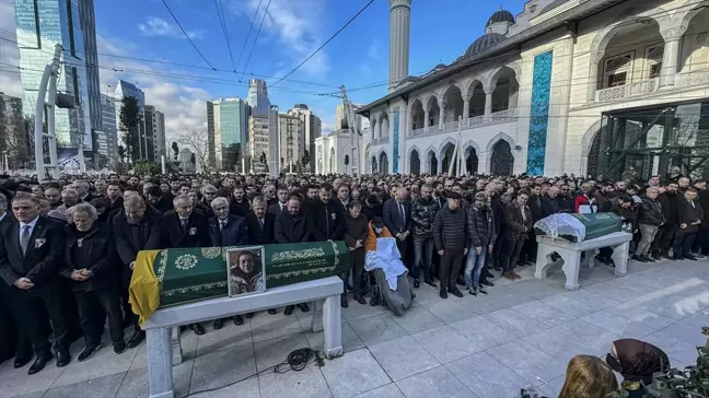 Bolu'daki Yangında Hayatını Kaybeden Boduroğlu Ailesi İçin Cenaze Töreni Düzenlendi