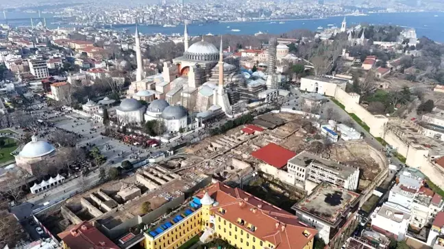 Sultanahmet'teki Four Seasons Hotel Büyütme Projesi İptal Edildi, Tarihi Alan Arkeopark Oluyor