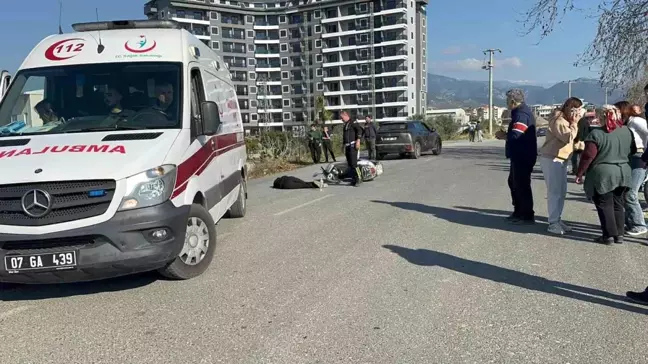 Antalya'da Trafik Kazası: 1 Yaralı