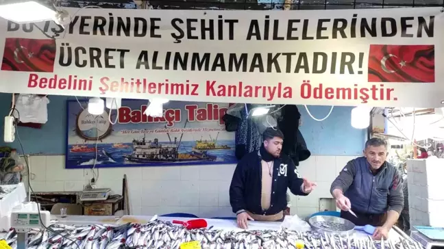 Balıkçıdan örnek davranış: Şehit ailelerine ücretsiz balık