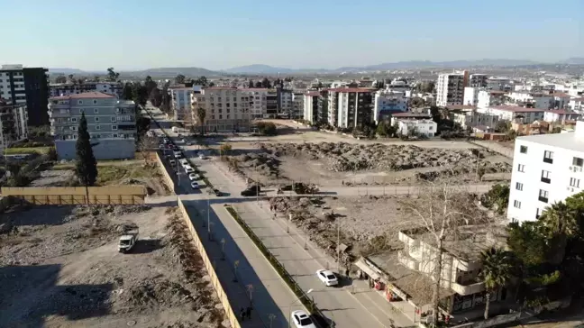 Osmaniye İstasyon Caddesi'nde Yeniden Yapılandırma Çalışmaları Başladı