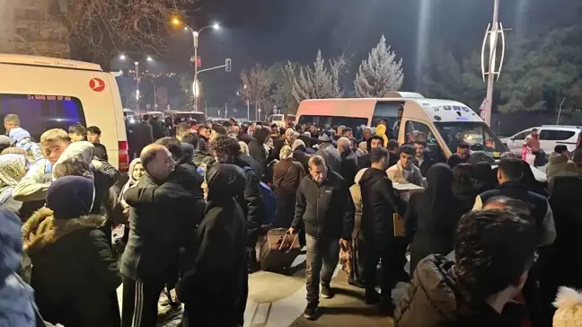 Siirt'te Umre Kafilesi Kutsal Topraklara Uğurlandı