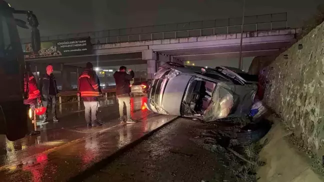 Kocaeli'de Trafik Kazası: 5 Yaralı