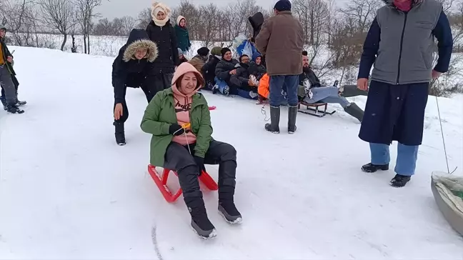 Bilecik'te Kızak Festivali Renklendi