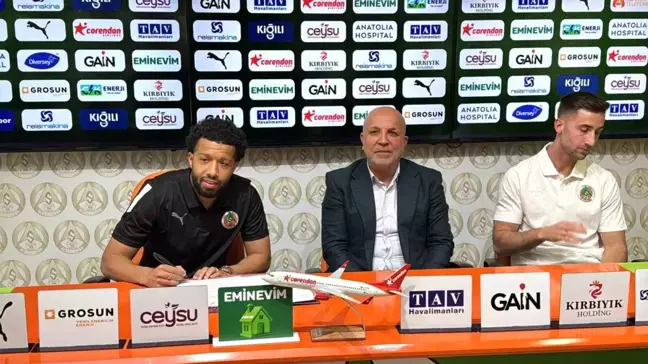 Corendon Alanyaspor, Ara Transfer Döneminde 5 Yeni Oyuncuyla Anlaşma Sağladı