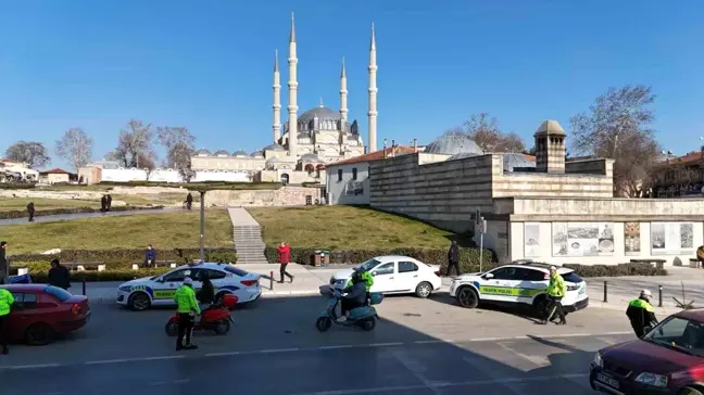 Edirne'de Motosiklet Denetimleri Artırıldı: 25 Sürücüye Ceza