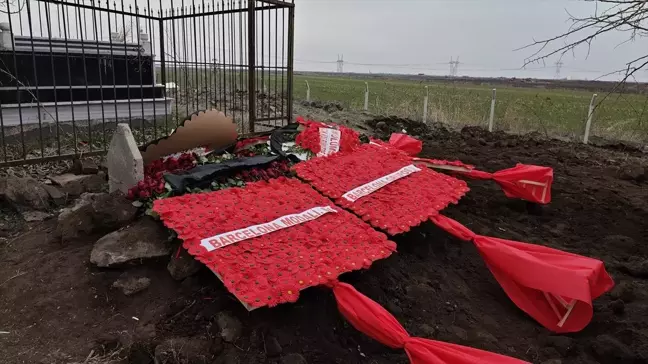 İstanbul'da Kaybolan Kardeşlerden Velat Can, Diyarbakır'da Toprağa Verildi