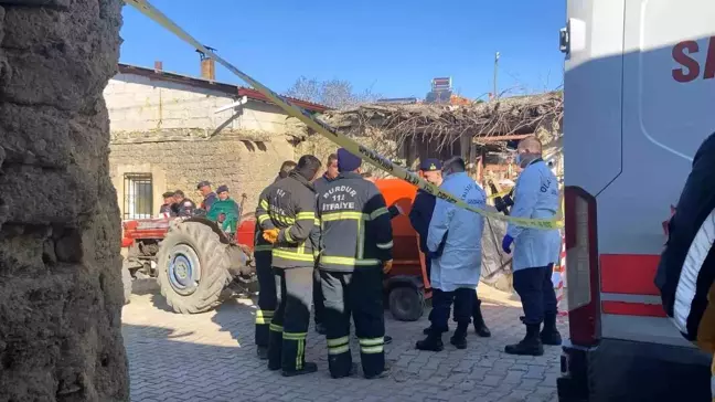 Burdur'da Yem Karma Makinesine Düşen Adam Hayatını Kaybetti