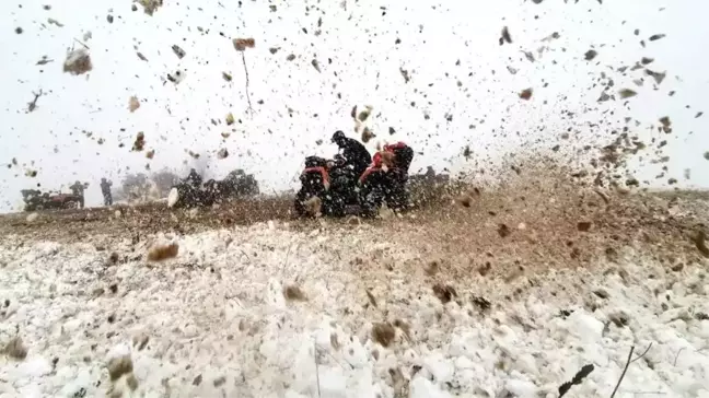 Bursa'da ATV Tutkunları Karda Macera Yaşadı