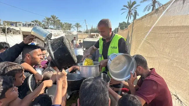 Vuslat Derneği, Gazze'de İnsani Yardım ve Yeniden İnşa Çalışmalarına Devam Ediyor