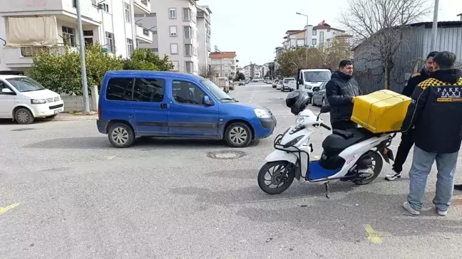 Manavgat'ta Motosiklet ve Hafif Ticari Araç Çarpıştı: Sürücü Yaralandı