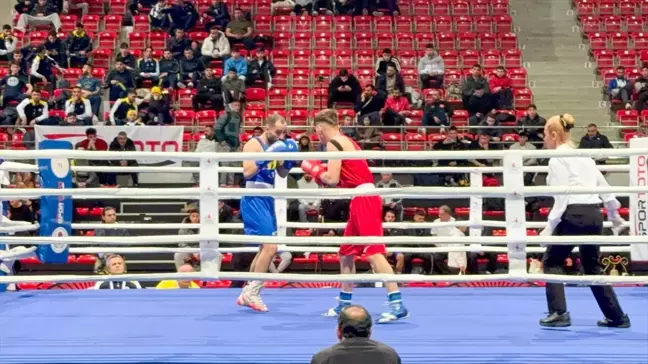 Büyük Erkekler Türkiye Ferdi Boks Şampiyonası Konya'da Devam Ediyor