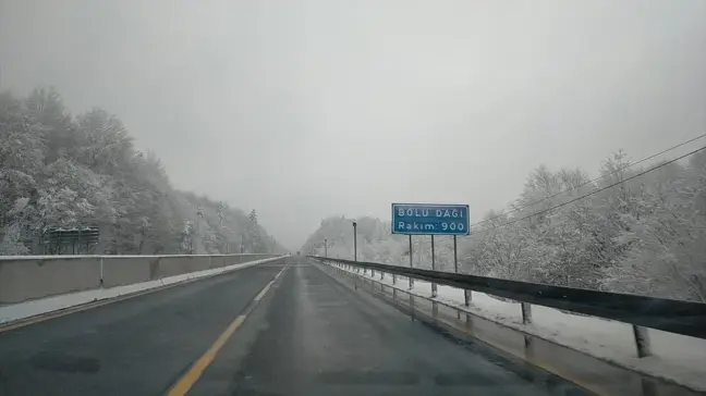 Bolu Dağı'nda Kar Etkisini Gösteriyor