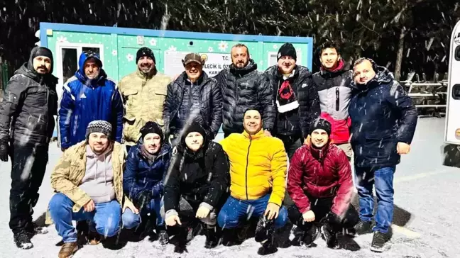 Bilecik Futbol Akademi Yöneticileri Mangal Partisinde Bir Araya Geldi