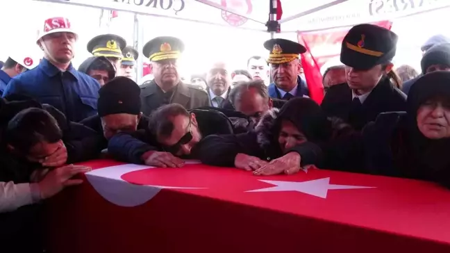 Şehit Piyade Sözleşmeli Er Mustafa Uslu İçin Helallik İstenen Tören Düzenlendi