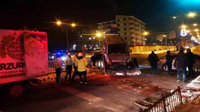 Erzurum'da Trafik Kazası: 7 Yaralı