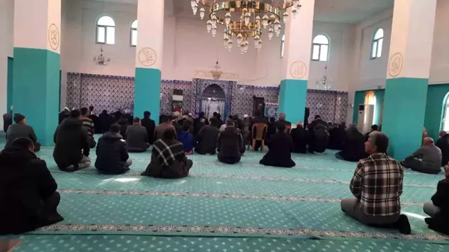 Besni'deki Keysun Camii Yeniden İbadete Açıldı