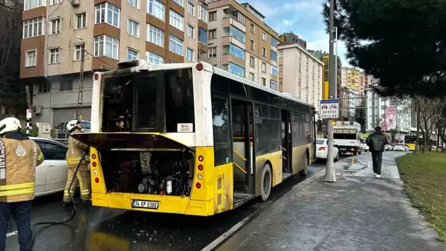 Eyüpsultan'da İETT Otobüsünde Yangın Çıktı