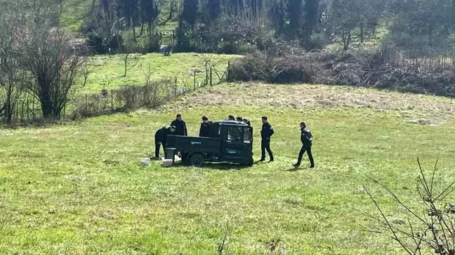 Kartepe'de 60 Yaşındaki Adam Tarlasında Ölü Bulundu