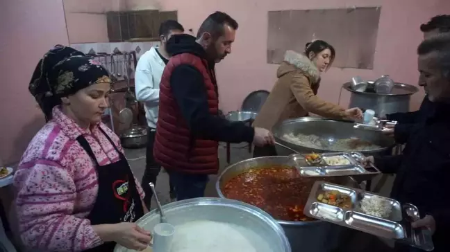 Çamköy'de İmece Usulü İftar Geleneği