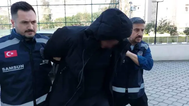 Samsun'da Eğlence Mekanında Gizli Silah Deposu: İş Yeri Sahibi Tutuklandı
