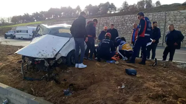 Bilecik'te Trafik Kazası: Sürücü Yaralandı