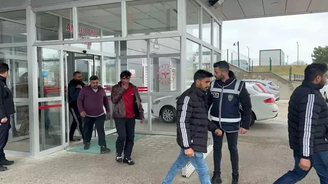 Tekirdağ'da Düzensiz Göçmen Operasyonu: 10 Pakistan Uyruklu Yakalandı