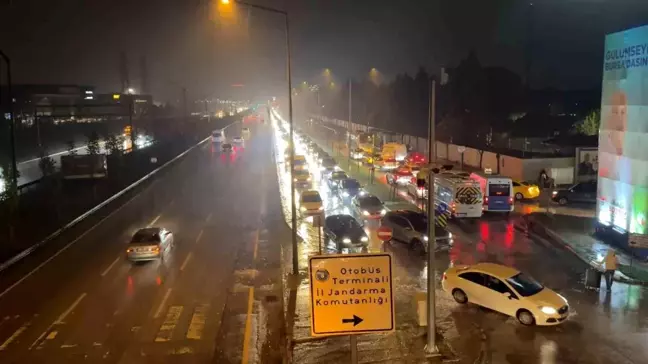 Bursalılar Ramazan Bayramı İçin Terminale Akın Etti