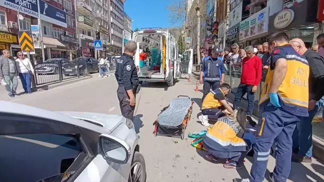 Amasya'da Yaya Kazası: Otomobil Çarpan Yaya Yaralandı