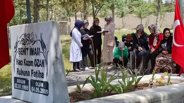 Bilge köyü katliamında hayatını kaybeden imam Hacı Kazım Ozan anıldı