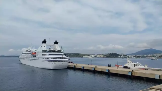 Bodrum'a 'Star Legend' Kruvaziyeri ile 286 Yolcu Geldi
