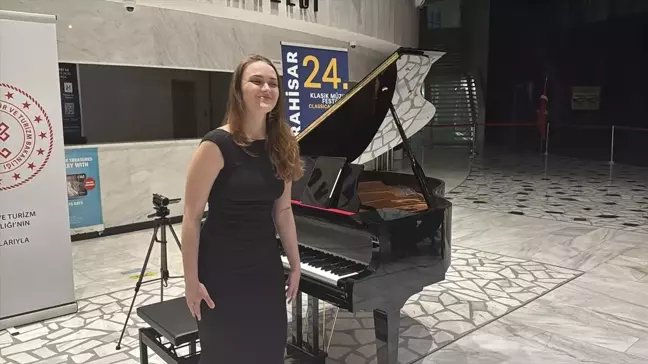 24. Afyonkarahisar Klasik Müzik Festivali'nde Eva Strejcova Sahne Aldı