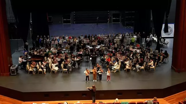 Cumhurbaşkanlığı Çocuk Orkestrası ve Korosu, ilk konserini 23 Nisan'da verecek